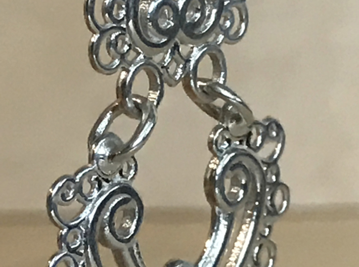 BlakOpal Linked Earring 3d printed detail of link