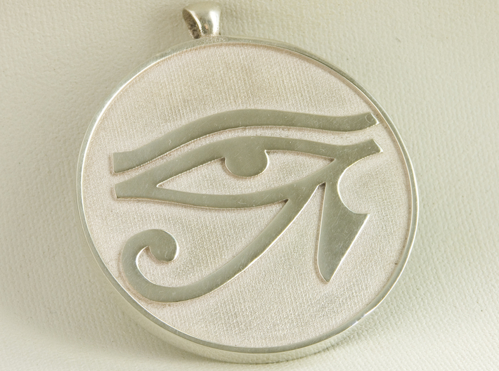 eye of horus 3d printed printed in polished silver