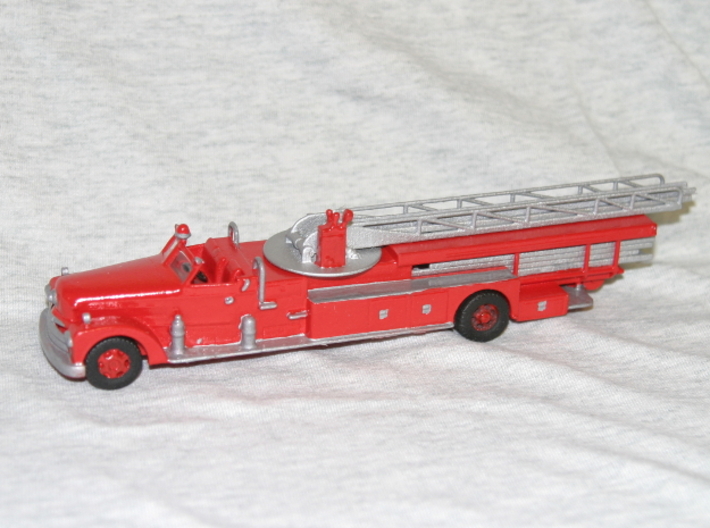 Seagrave 1951 1:87 3d printed Seagrave Midship Mount from 1951 painted by FIREAPPJNL