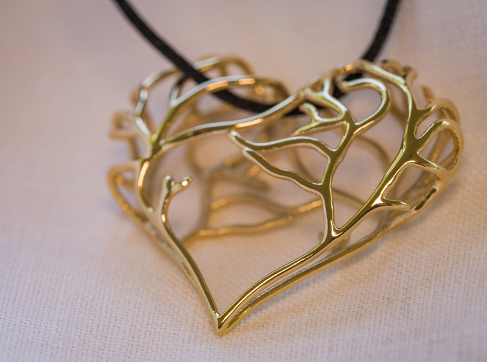 Complicated Passion 3d printed 18K Gold plated