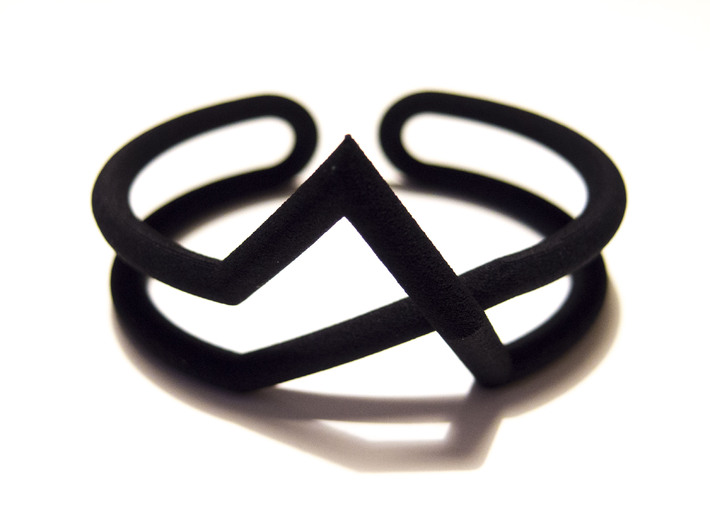 Continuous Geometric Line Bracelet 3d printed
