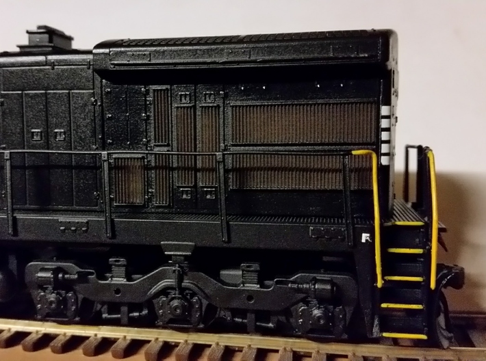 N&amp;W/NS C36-7, BN B30-7A1B Radiator 3d printed Painted part installed on HO scale model