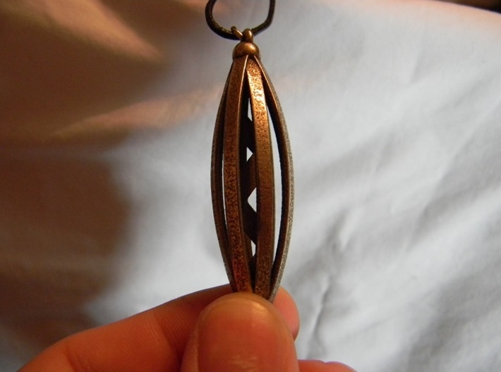 Spinning Pendant 3d printed Pendant (Stainless Steel)