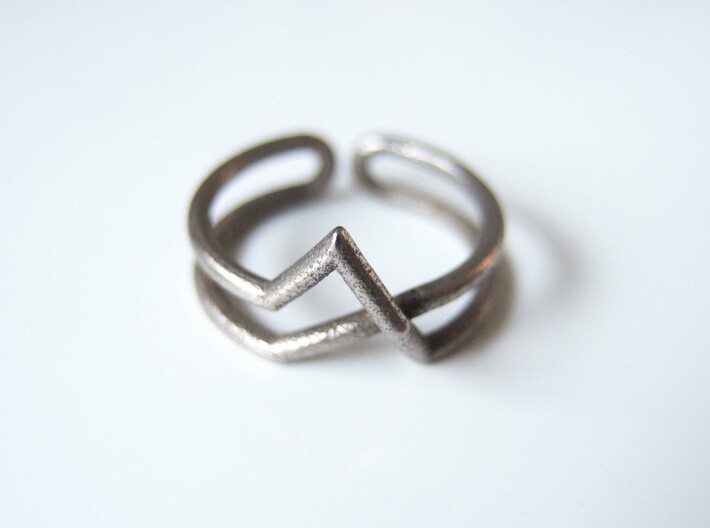 Continuous Geometric Ring 3d printed Stainless steel