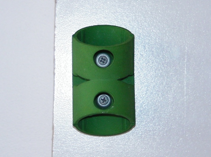 Holder For Dyson V7/V8 - Offset 3d printed Easily access to the screws