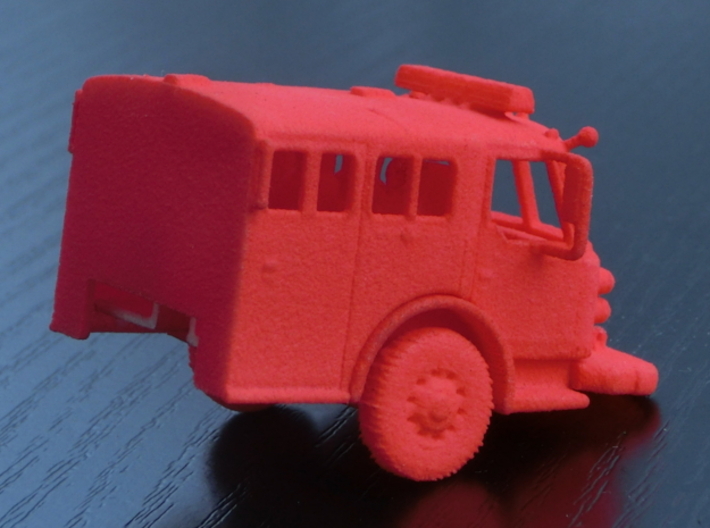 ALF Century 2000 1:32 Cab 3d printed The photos shows the 1:87 version