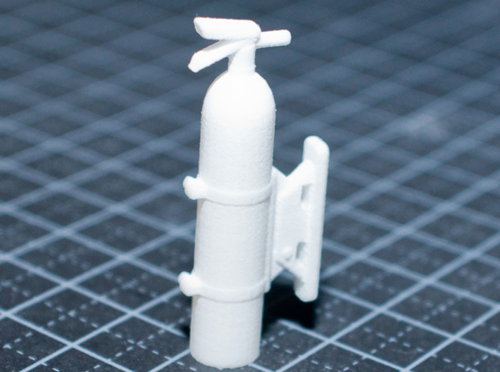 Fire Extinguisher 1/10th with simulated mount 3d printed 