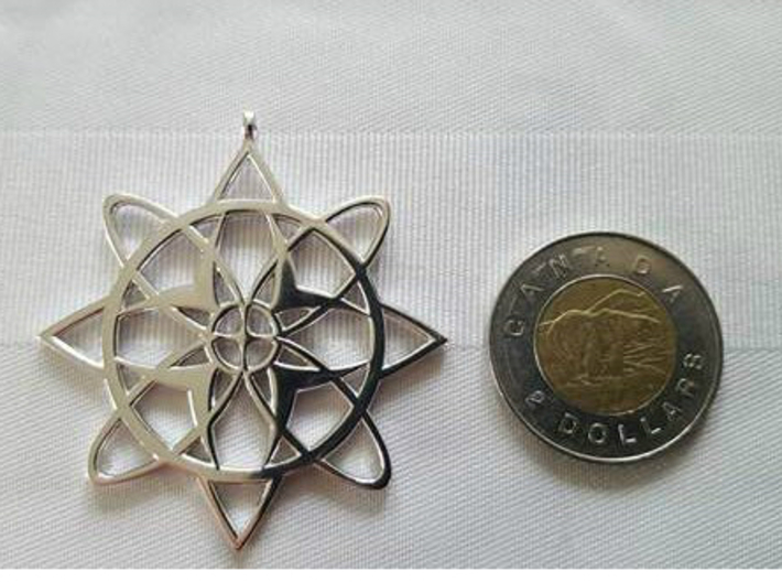 Snowflake Pendant 3d printed 