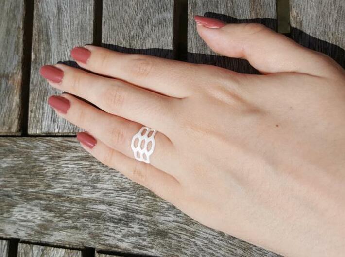 Honeycomb Wide Ring 3d printed White Strong & Flexible