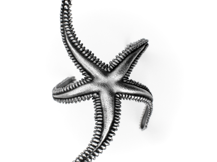 Sea Star Bracelet - Royal Starfish 3d printed Aged silver: https://shop.pj3dartist.com/collections/jewelry/products/sea-star-textured-royal-starfish-bracelet?