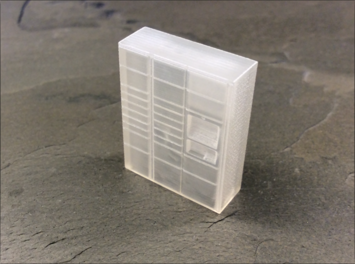 OO Gauge (1/76) Click and Collect Locker Small 3d printed As received