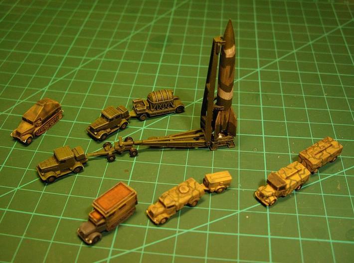 German V2 Rocket Battery 1/144 3d printed 1/285 Models shown as example for contents