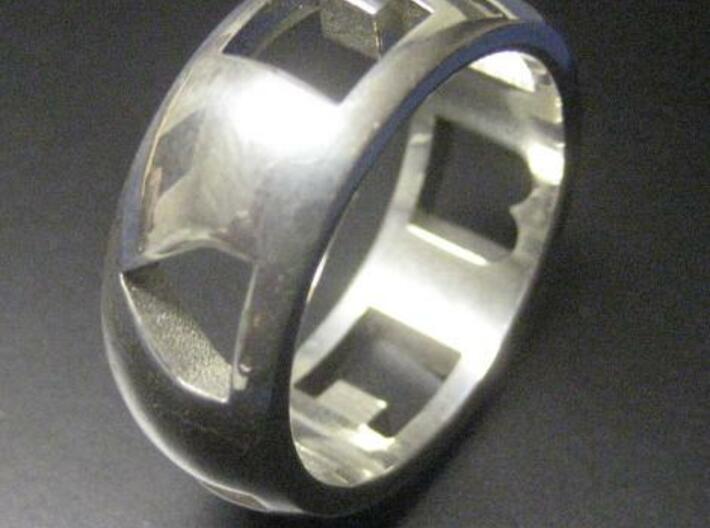 I &quot;Heart&quot; U ring 3d printed From a standard perspective the cutouts looks like random shapes. (Silver material shown)