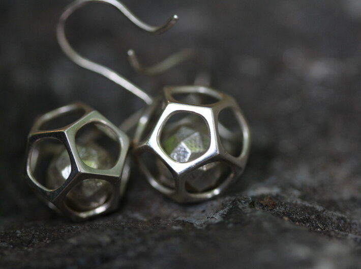 Dodecahedron earrings 3d printed
