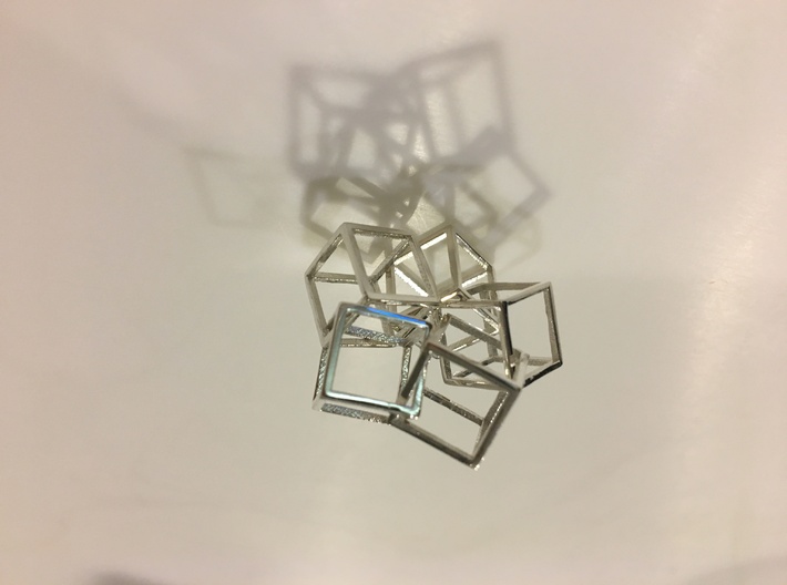 Interlocking Cube Necklace 5 3d printed 