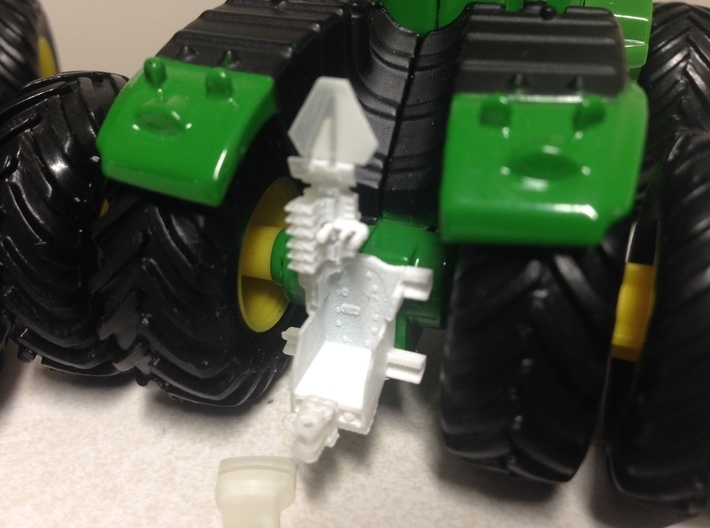(1) GREEN 2015-16 LARGE 4WD FUEL TANK KIT 3d printed 