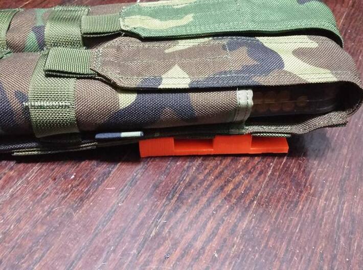 Wall-Mounted MOLLE/PALS Mounting System (1 x 2) 3d printed 