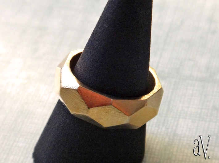 Diamond Faceted Ring 3d printed 
