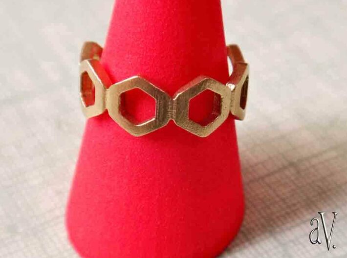 Bee Square Single Ring 3d printed 