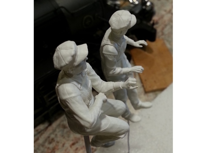 Pippin Leaning out cab window NG 3d printed Photo of the seated and standing model, primed