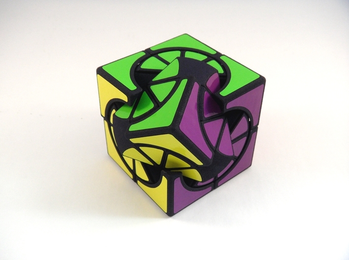 Circle X 2x2x2 Cube 3d printed Mid Corner Turn