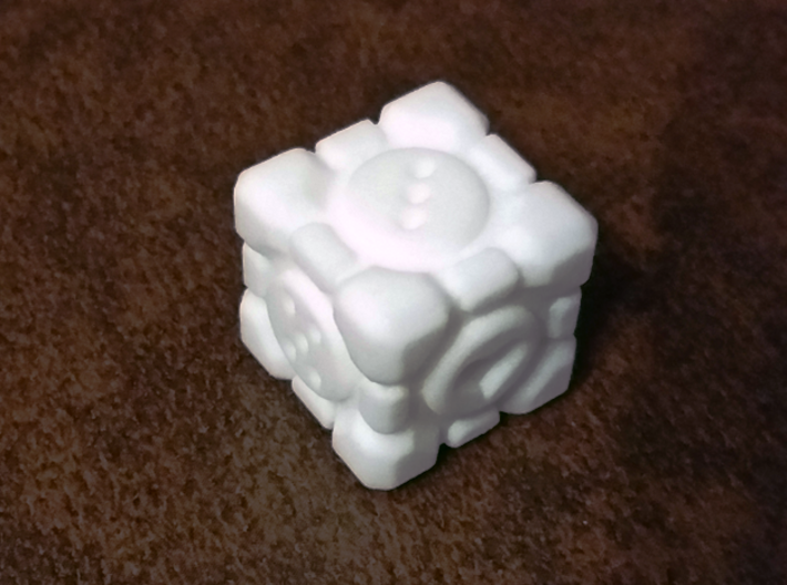 Portal Companion Cube Dice 19mm 3d printed 