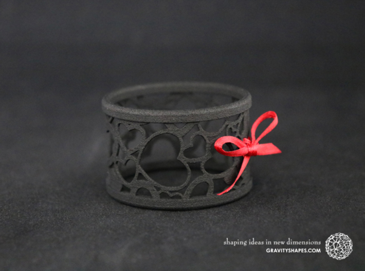 Set of 2 large napkin rings with Hearts 3d printed The photo shows a print made of black strong and flexible incl. red lacing.