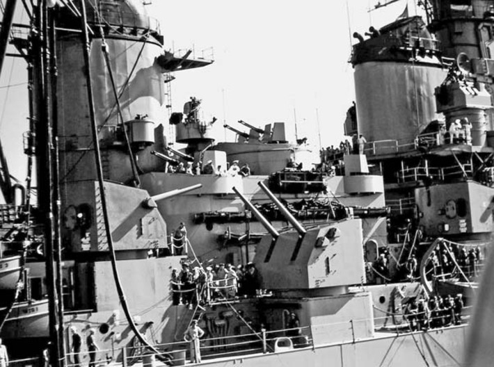 1/350 USS New Jersey & USS Missouri Quadruped Mast 3d printed 
