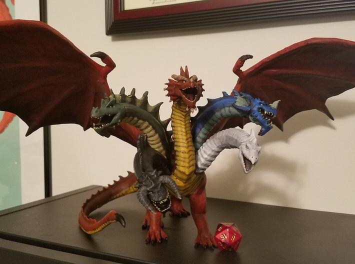 Tiamat , Queen of all Chromatic Dragons 3d printed