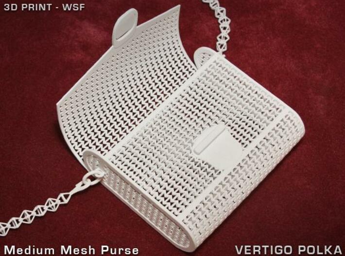 This tiny 3D printed luxurious handbag – a replica of Louis Vuitton handbag  – is up for sale during an auction