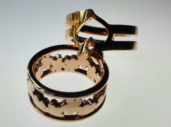 Ho'oponopono Ring 3d printed Ho'oponopono Ring on top, Sakura ring on the bottom