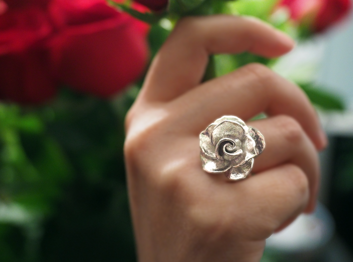 Blossoming Rose Ring 3d printed Polished Silver Rose
