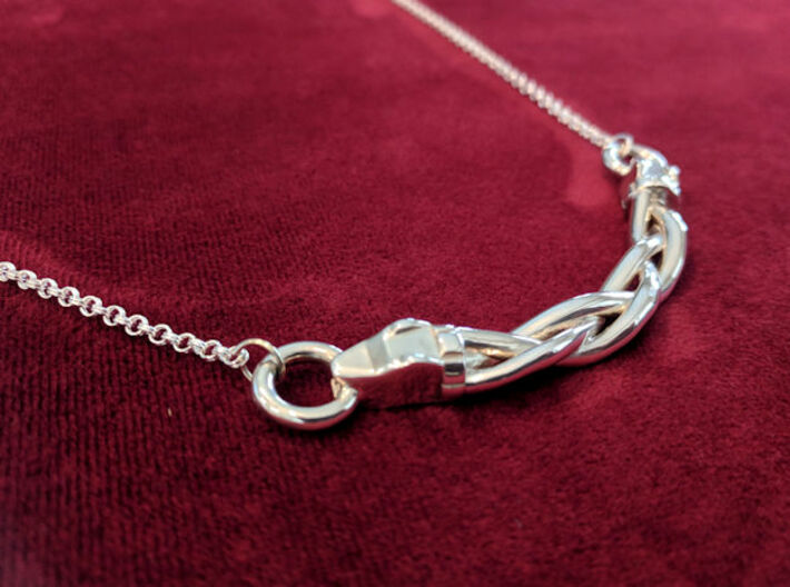 Braided Wolf Necklace 3d printed In Premium Silver