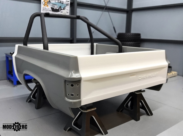 Tailgate - Late - Smooth for RC4WD Blazer 3d printed Late Chevy version shown