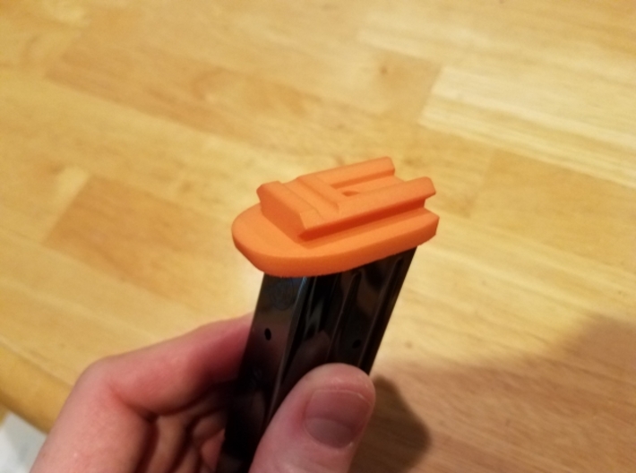 M&amp;P 9/40 Magazine Base Plate with MantisX Mount 3d printed