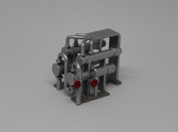 N Scale Heat Exchanger #4 w Pipes 3d printed Painted model