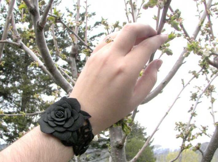 Rose Bracelet 3d printed