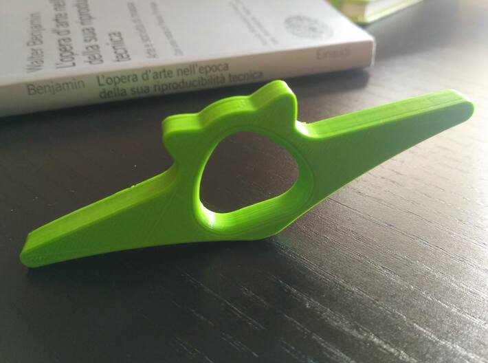 Thumb eater - a page holder 3d printed 