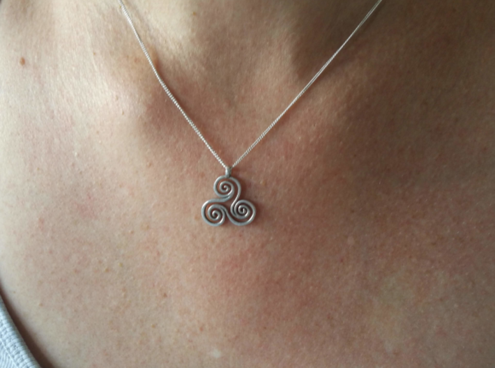 Triskell pendant 3d printed
