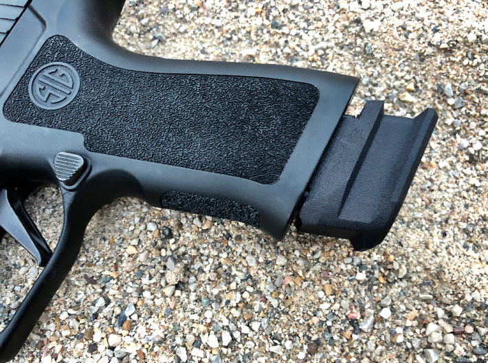 Extended X Frame Base Pad for SIG P320 - Square de 3d printed Black Professional