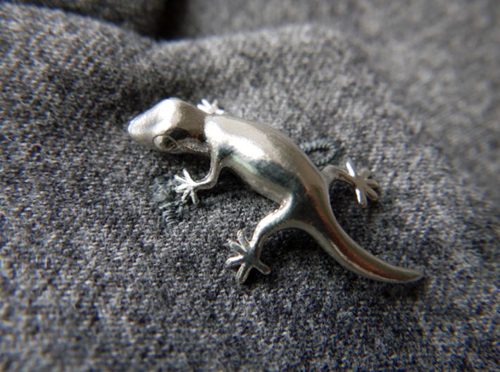 Lizard Lapel Pin 3d printed 