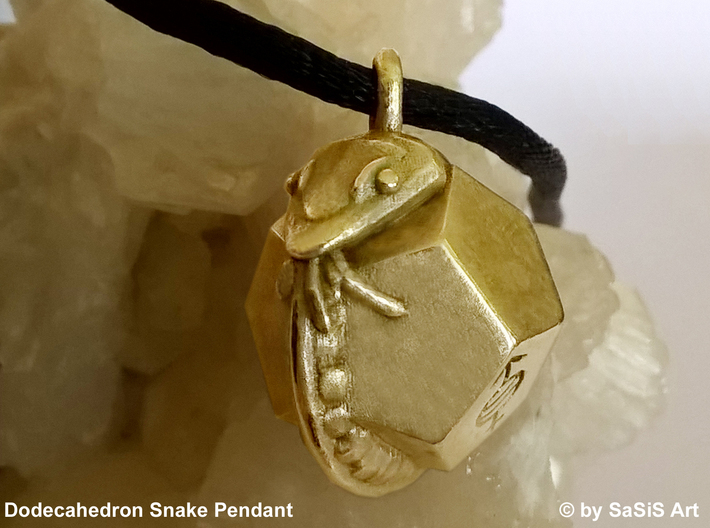 Dodecahedron Snake Pendant 3d printed