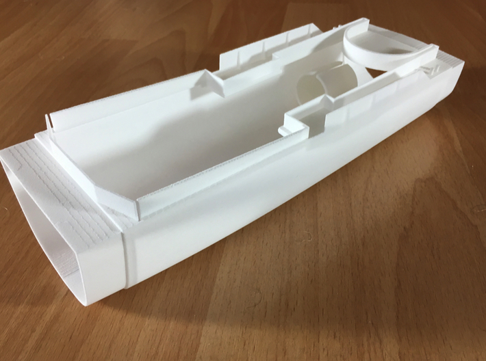 Thetis / Najade, Hull 2 of 3 (RC, 1:100) 3d printed mid section of the Najade / Thetis in 1:100 scale