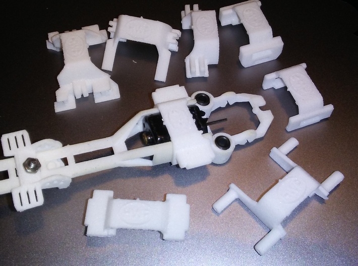 SL2-BW-Mk1 Tunable Mag HO Slot Car Chassis 4-pack 3d printed Optional body clips available for most body styles including Tyco, AFX, AW and even MicroScalextric.