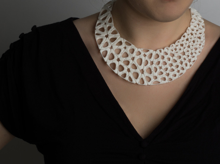 Kinematics 116n necklace 3d printed