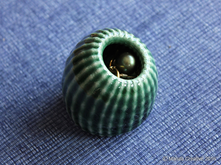Brain Coral: Jewellery 3d printed Gloss Oribe Green Porcelain with jewellery