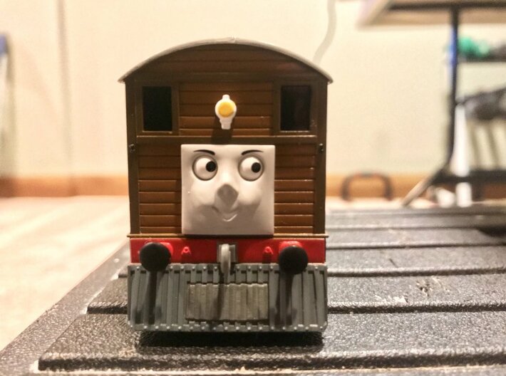 Bachmann Toby Cowcatcher Insert OO / HO 3d printed Front view