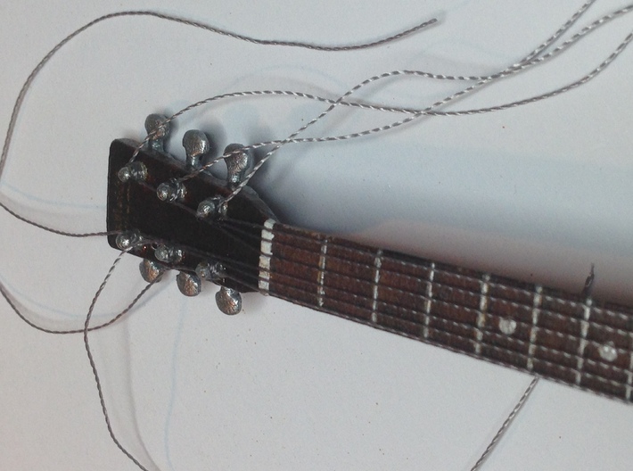 The Martin D18 Guitar, scale 1:6 3d printed Aattaching strings