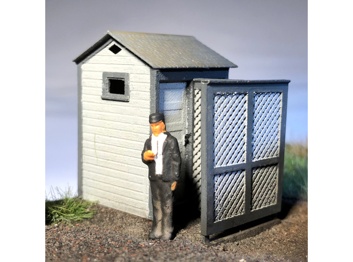 HO Great Northern Double Privy 3d printed Actual model with privacy screen