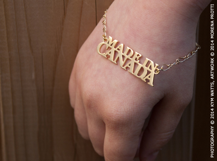 Made in CANADA Pendant 3d printed Gold Plated Brass (not anymore available) - chain not included- the pendant comes alone in a velvet puch